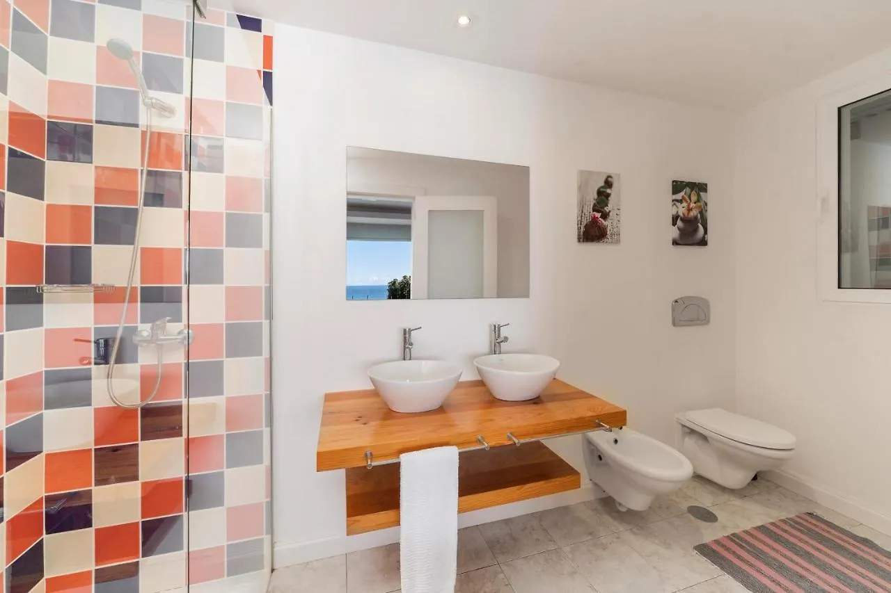 Beautiful Calheta Villa Villa Do Mar III 3 Bedrooms Infinity Pool Stunning Views Arco da Calheta  0*, Arco da Calheta (Madeira) Portugal